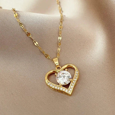 Timeless Love – Herz-Halskette