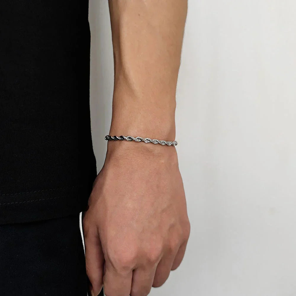 Klassisches geflochtenes Armband in Gold