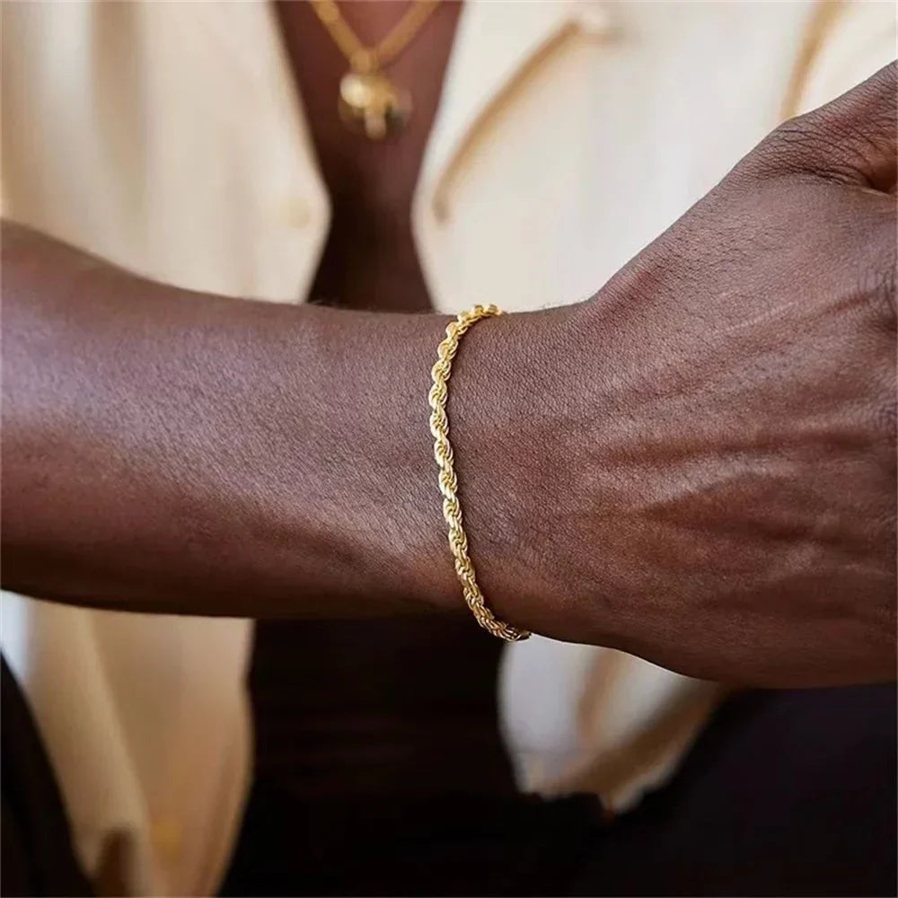 Klassisches geflochtenes Armband in Gold